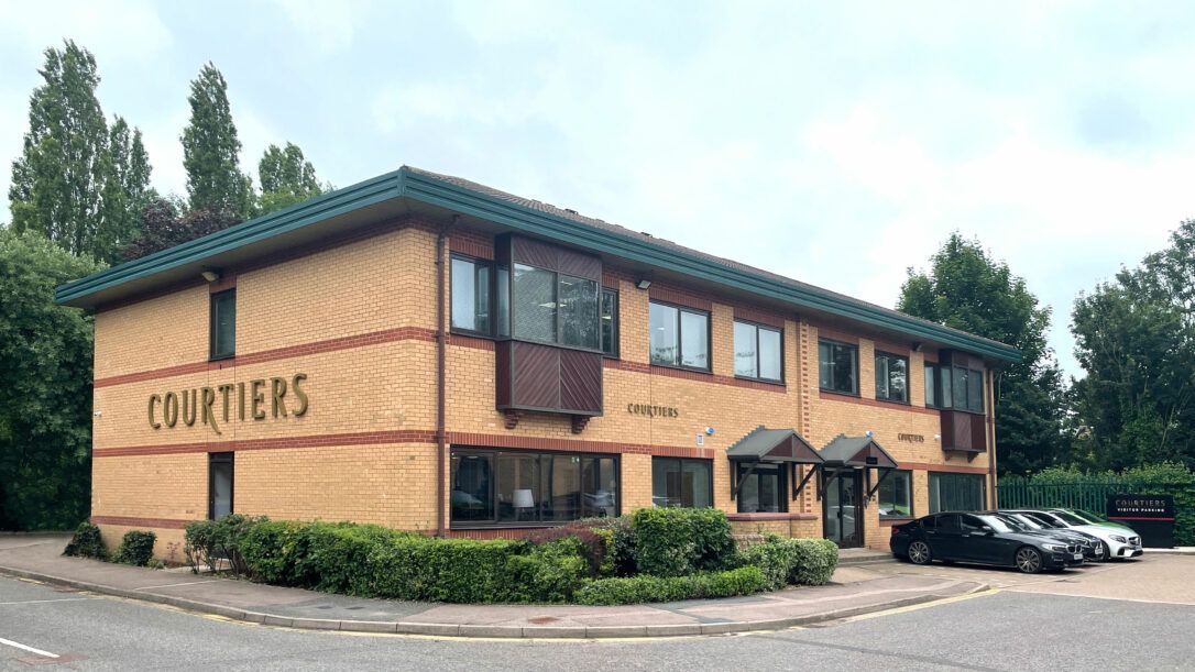 Henley On Thames Delivery Office